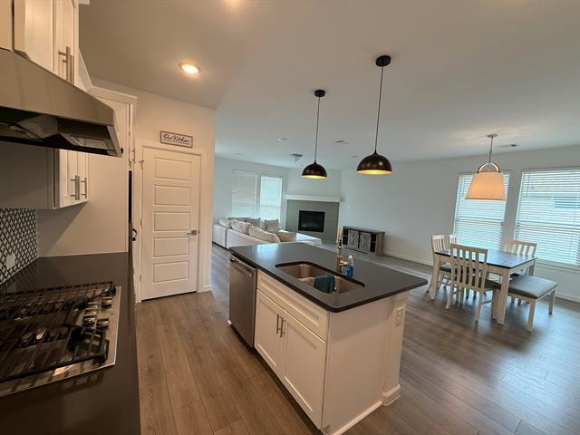Foto del edificio - 509 Ardsley Ln