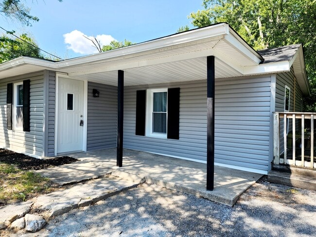 Photo - 213 Starlight Dr House