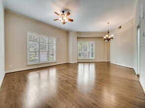 Building Photo - 3401 Lee Pkwy