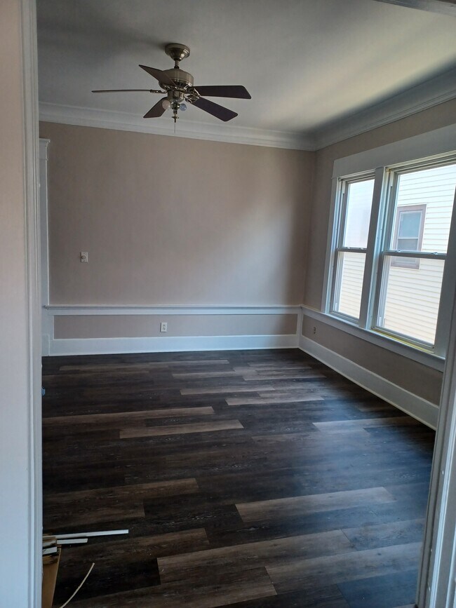 Dining Room - 135 Fordham Dr