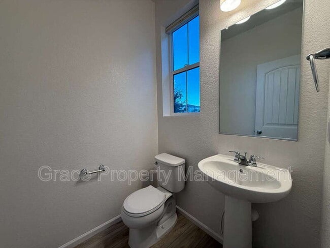 Foto del edificio - 5926 N Orleans St