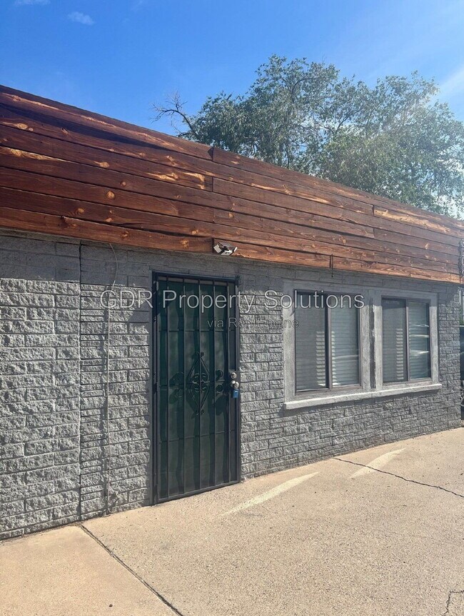 Foto del edificio - 3209 Burton Ave SE