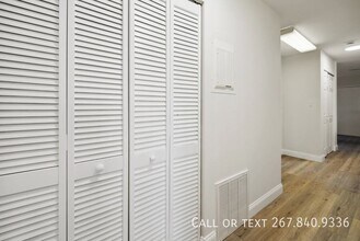 Building Photo - 400 College Park Dr