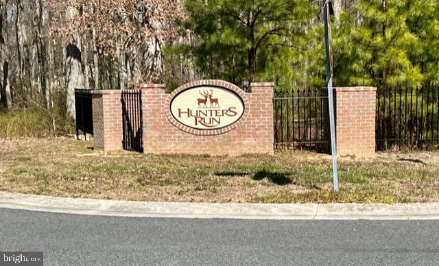 Foto del edificio - 21 Steeplechase Ct