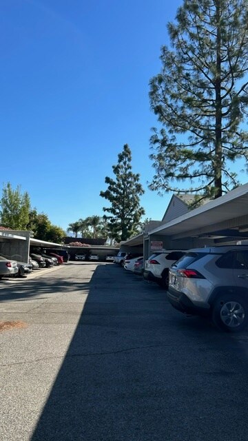 Foto del edificio - 9714 Sepulveda Blvd