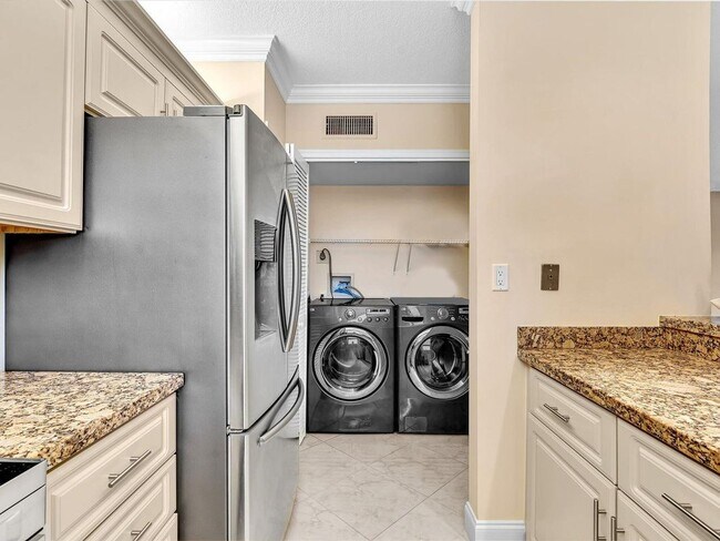 Foto del edificio - 333 SE 20th Ave