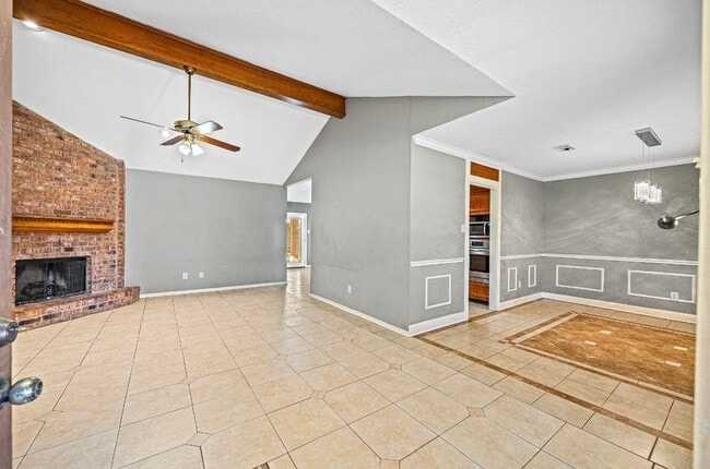 Building Photo - 22018 Silver Lode Dr