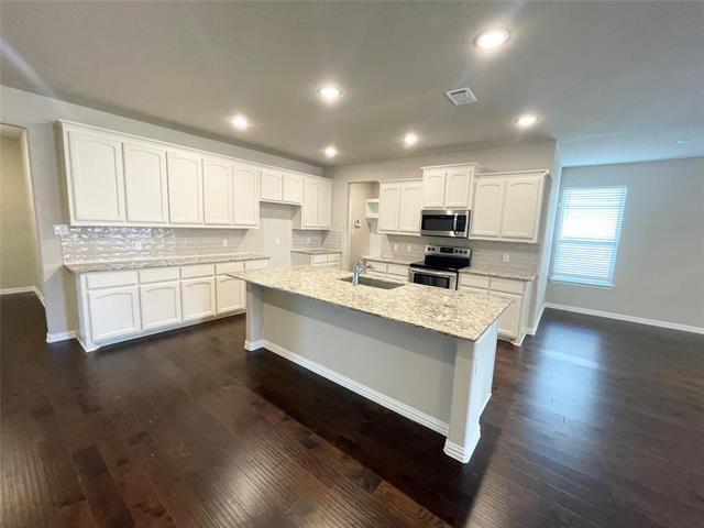 Building Photo - 832 Porcupine Dr