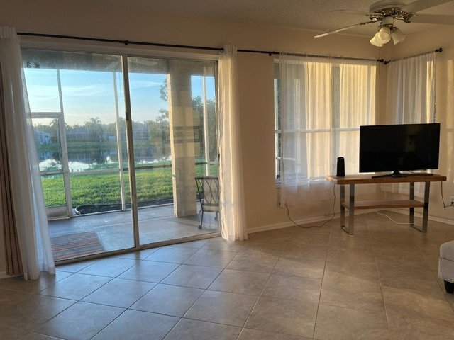Foto del edificio - 5041 47th St W