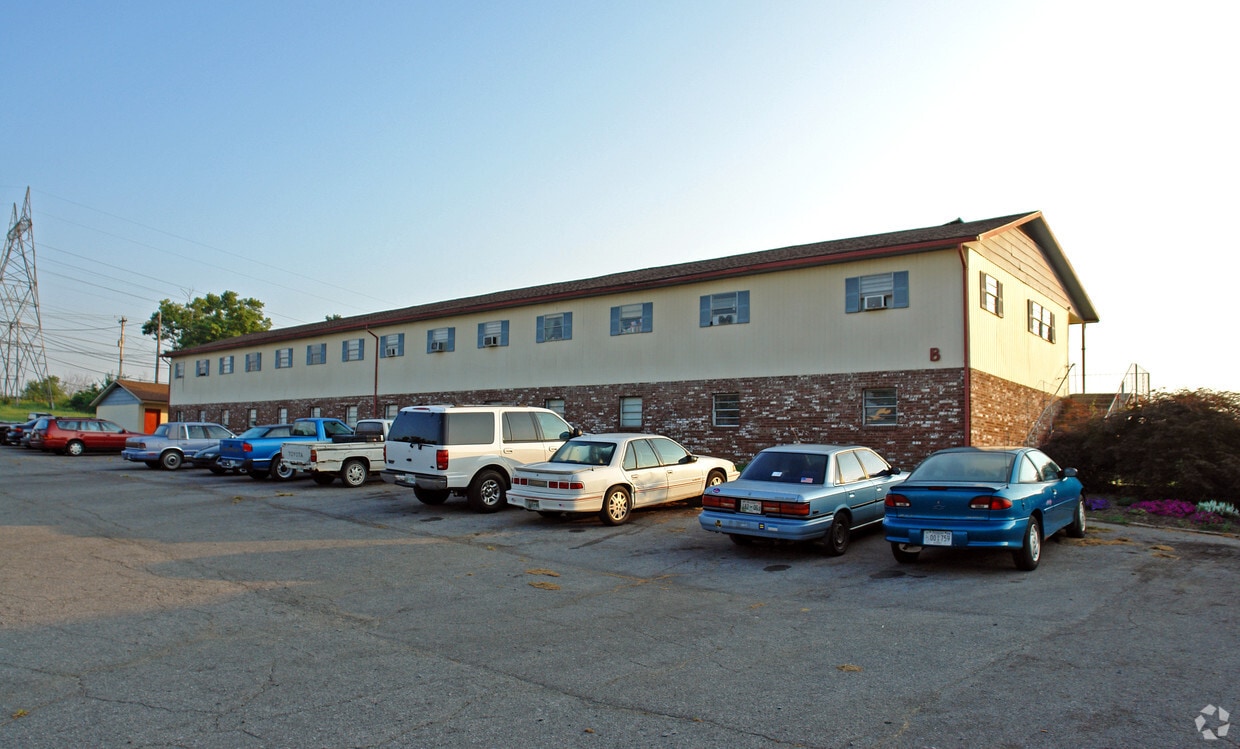 Foothills Crossing Apartments - Foothills Crossing