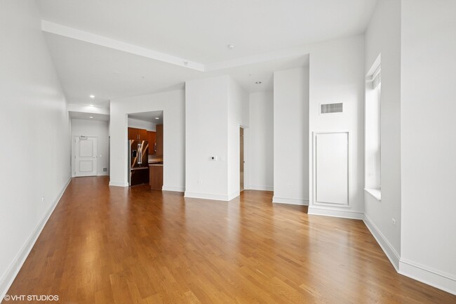 Foto del edificio - 850 N Lake Shore Dr