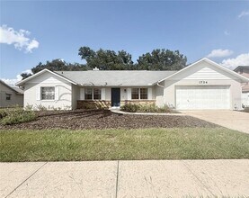 Building Photo - 1734 Willa Cir