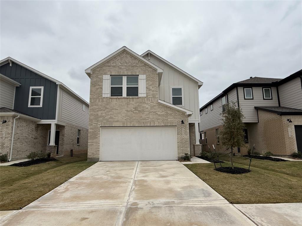 Primary Photo - 5019 Ricochet Ln