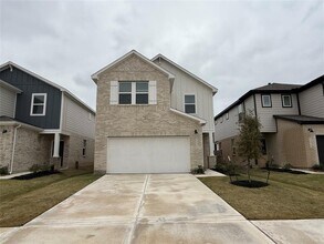 Building Photo - 5019 Ricochet Ln