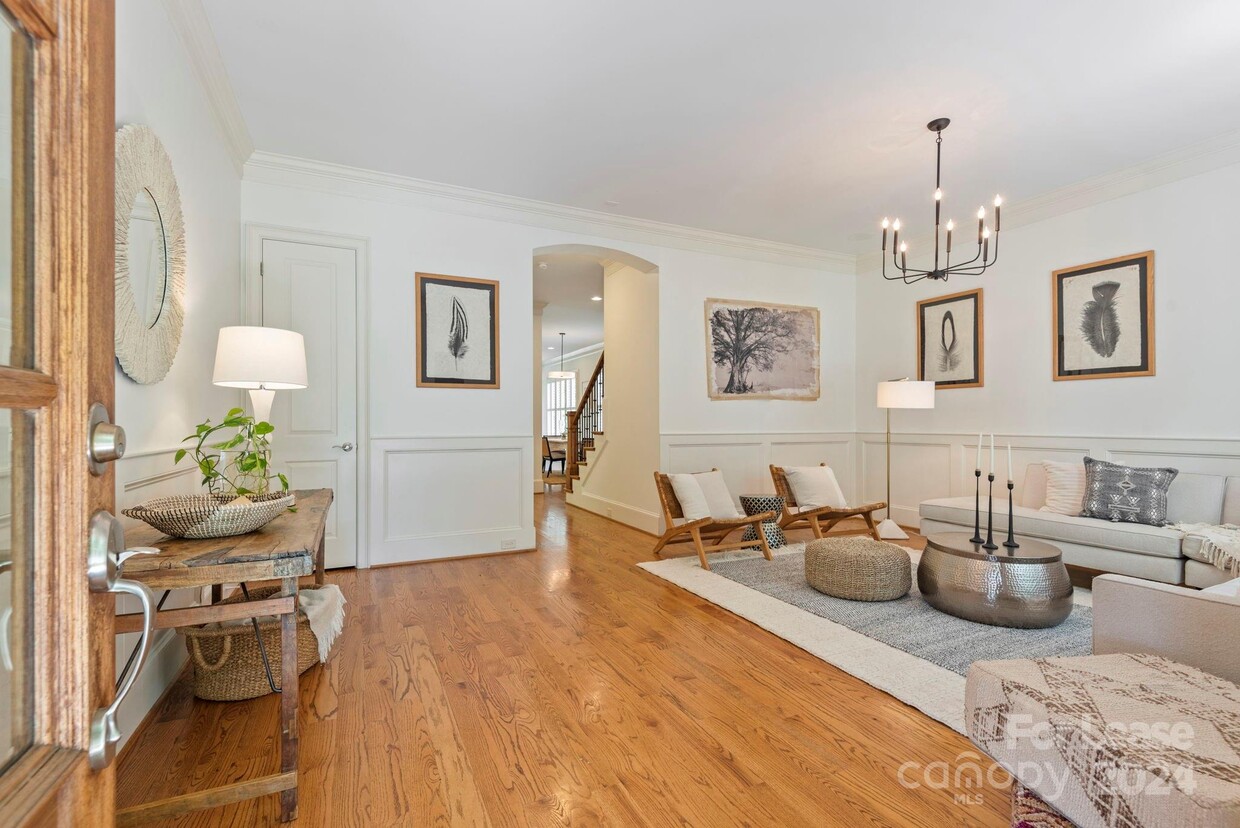 2140 Kirkwood Ave, Charlotte, NC 28203 Townhome Rentals in Charlotte