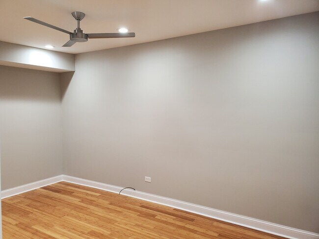 Dining Room Area - 2143 W Cullerton St
