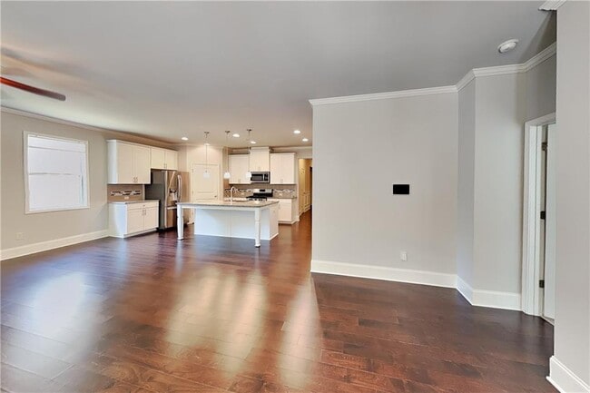 Building Photo - 2099 Apple Orchard Way
