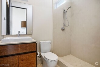 Building Photo - 7434 Yonie Ct