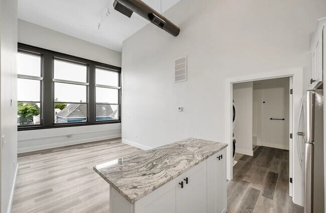 Foto del edificio - 72 Boisvert St