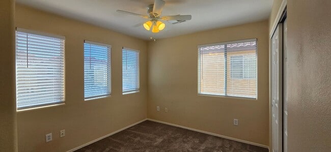 Building Photo - 8217 Amphora St