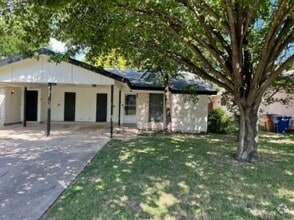 Building Photo - 6209 Emerald Forest Dr