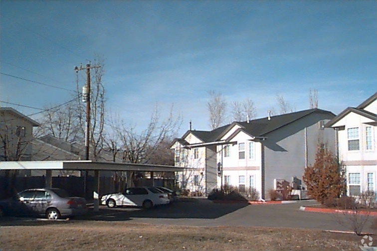 Building Photo - Table Rock