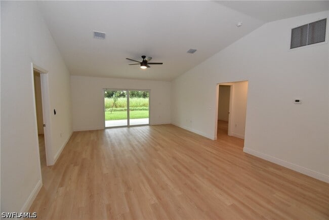 Building Photo - 4668 Addley Ave