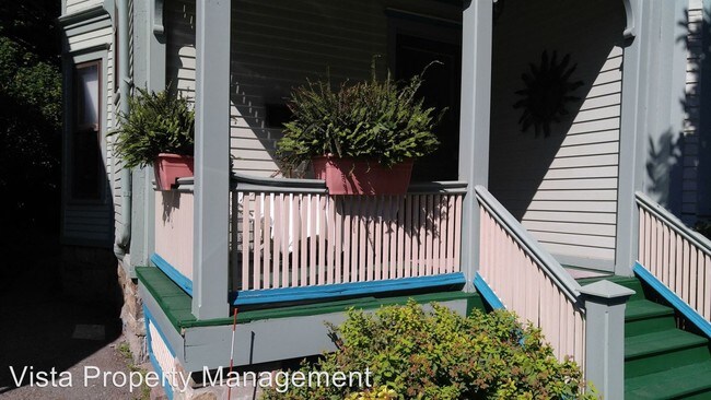 Foto del edificio - 34 Canfield Pl