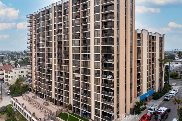 Foto del edificio - 1750 E Ocean Blvd