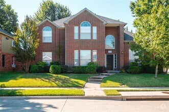 Building Photo - 1384 Wentworth Dr