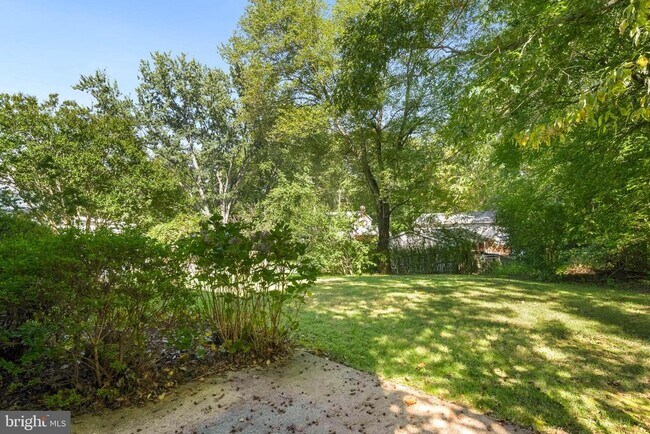 Building Photo - 7223 Reservation Dr