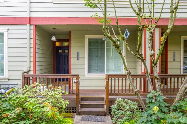 Entrance - 5202-5230 SW View Point Ter