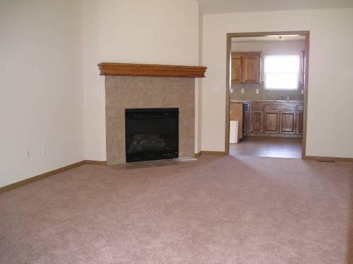 1024 Kaycee Dr, Raymore, MO 64083 Townhome Rentals in Raymore MO