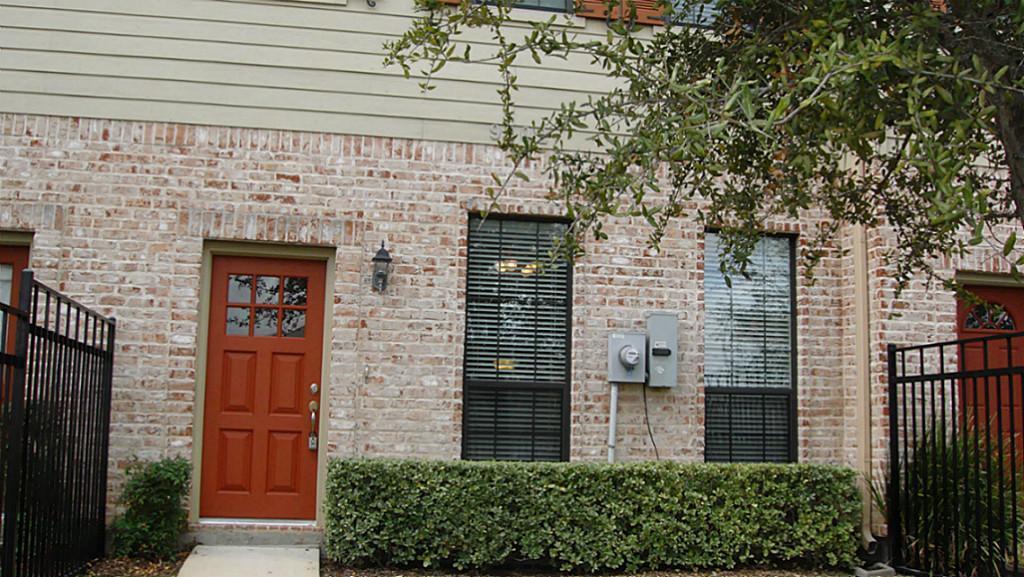 Foto principal - 9102 Lakes at 610 Dr