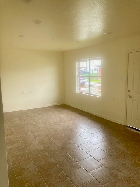 Building Photo - 1001 McDonald Dr