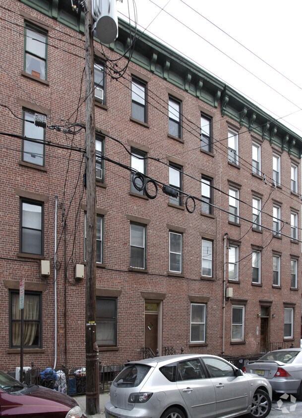 Foto del edificio - 253 6th St