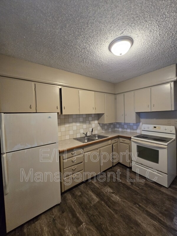 Foto del edificio - 1419 S Martinson St