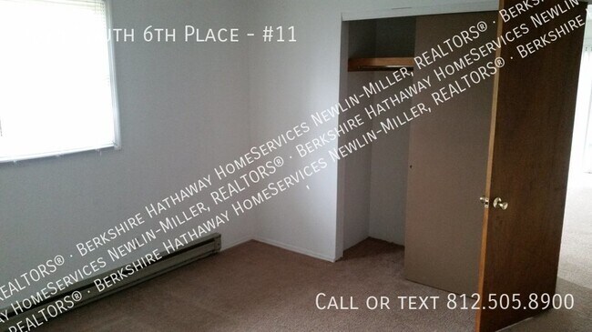 Building Photo - 2 Bedroom Apartment Close to Mall