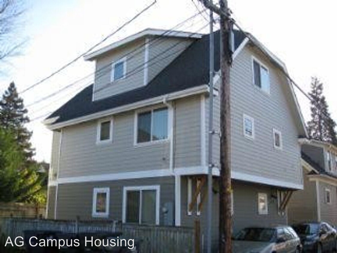 Primary Photo - 357 E 15th Ave