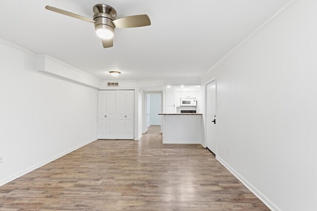 Foto del edificio - 6734 Quail Hollow Ct