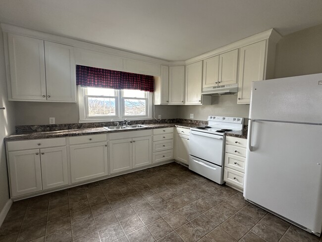 Spacious, Spacious Kitchen - 717 W Main St