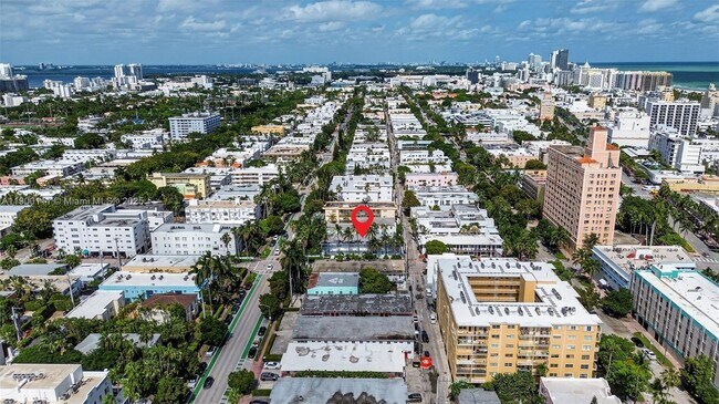 Foto del edificio - 635 8th St