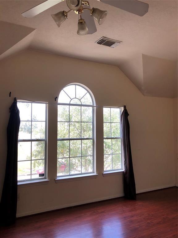 Building Photo - 6607 Bellaire Gardens Dr