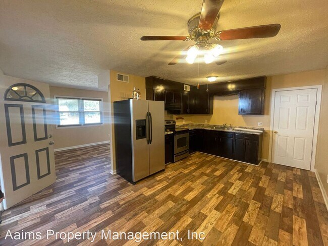 Building Photo - 3 br, 1 bath House - 917 Johnson St