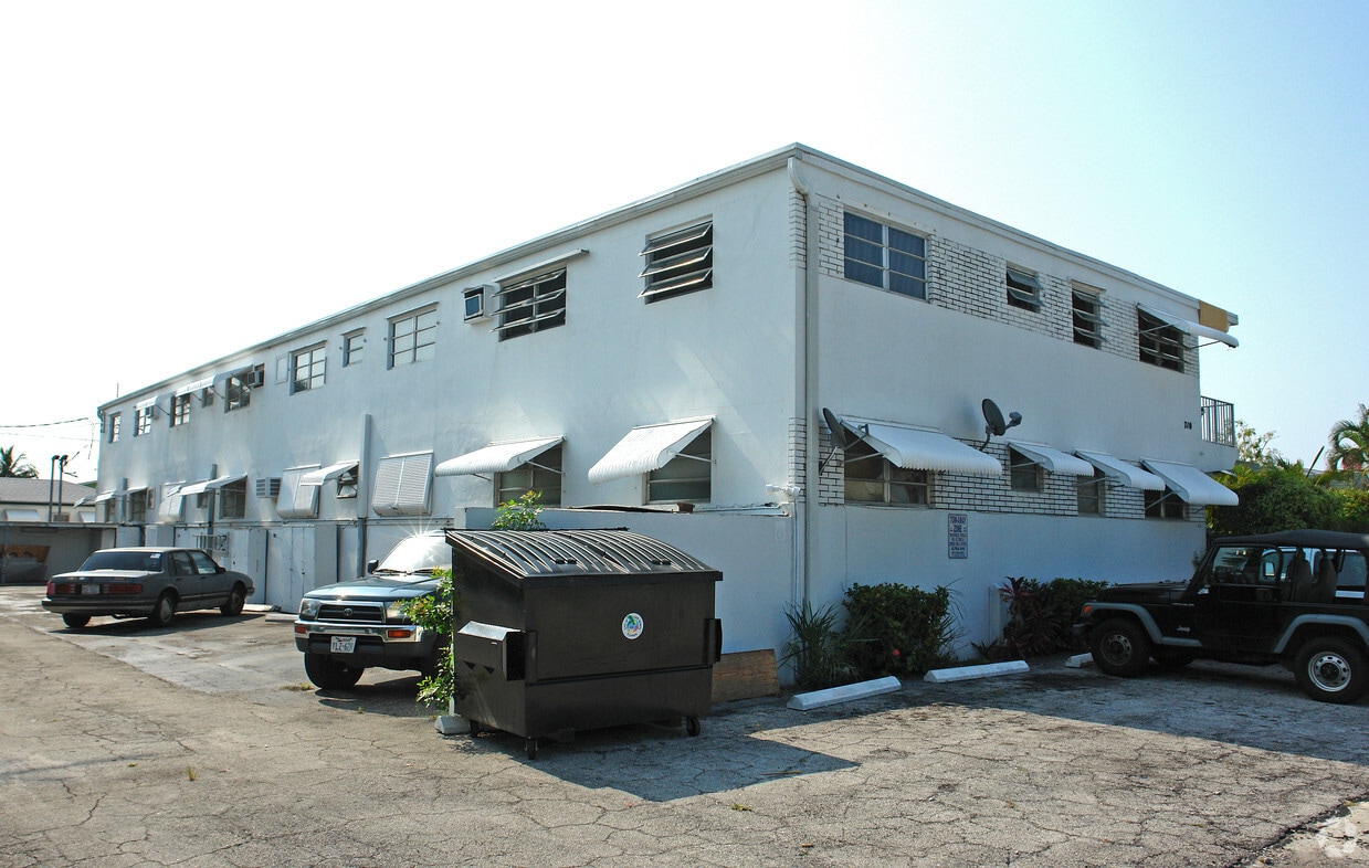 Foto del edificio - 710 N K St