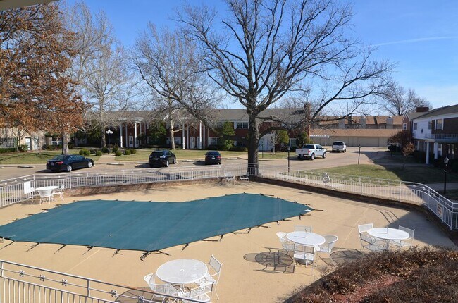 Pool view from the balcony - 5506 E 46th St