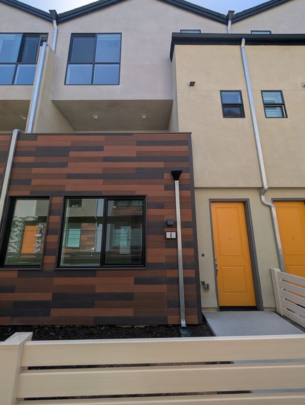 Building Photo - 5868 Linden Ave