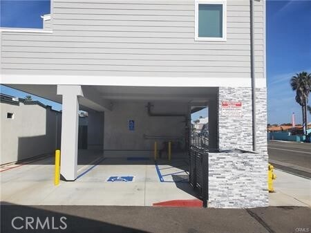 Foto del edificio - 16741 Pacific Coast Hwy