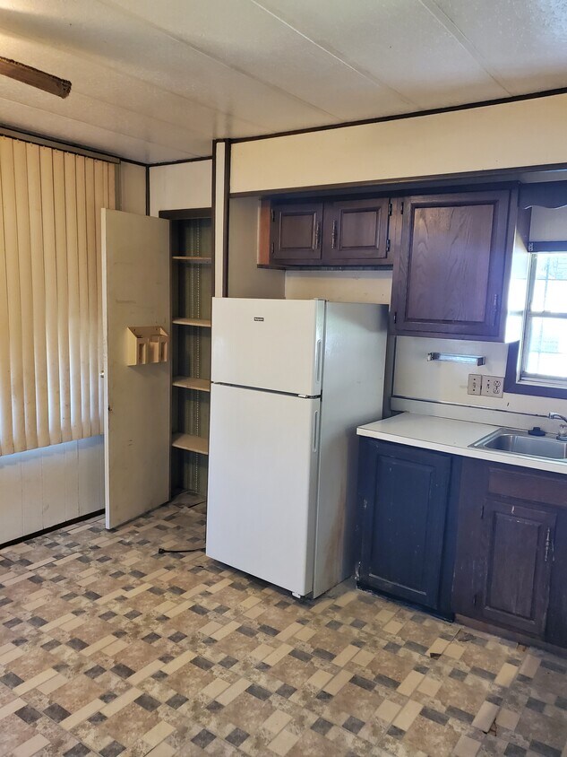 1204 Khiwah Ave, Vivian, LA 71082 House for Rent in Vivian, LA