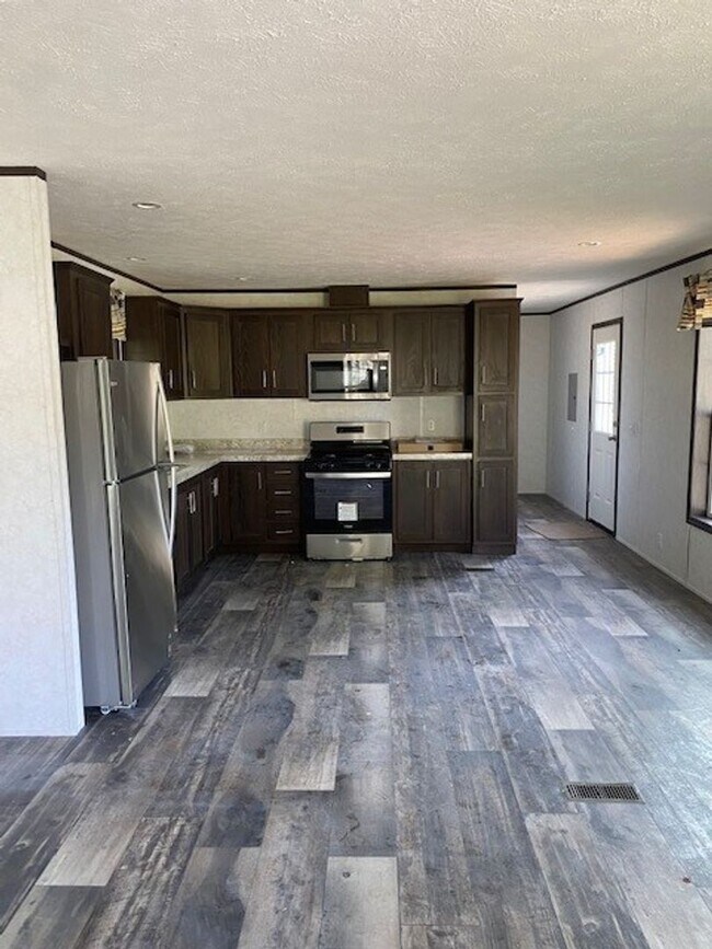 Foto del edificio - New 2 Bedroom Mobile Home-Denver